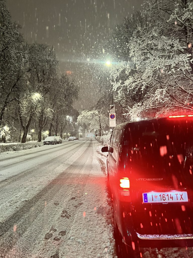 transfer salzburg to ischgl